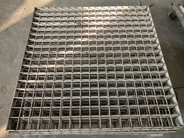 不锈钢钢格板图片4